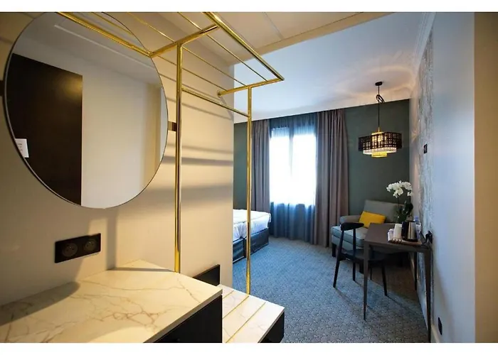 Western De Dieppe 1880 Hotel