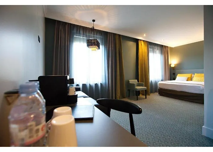 Western De Dieppe 1880 ホテル